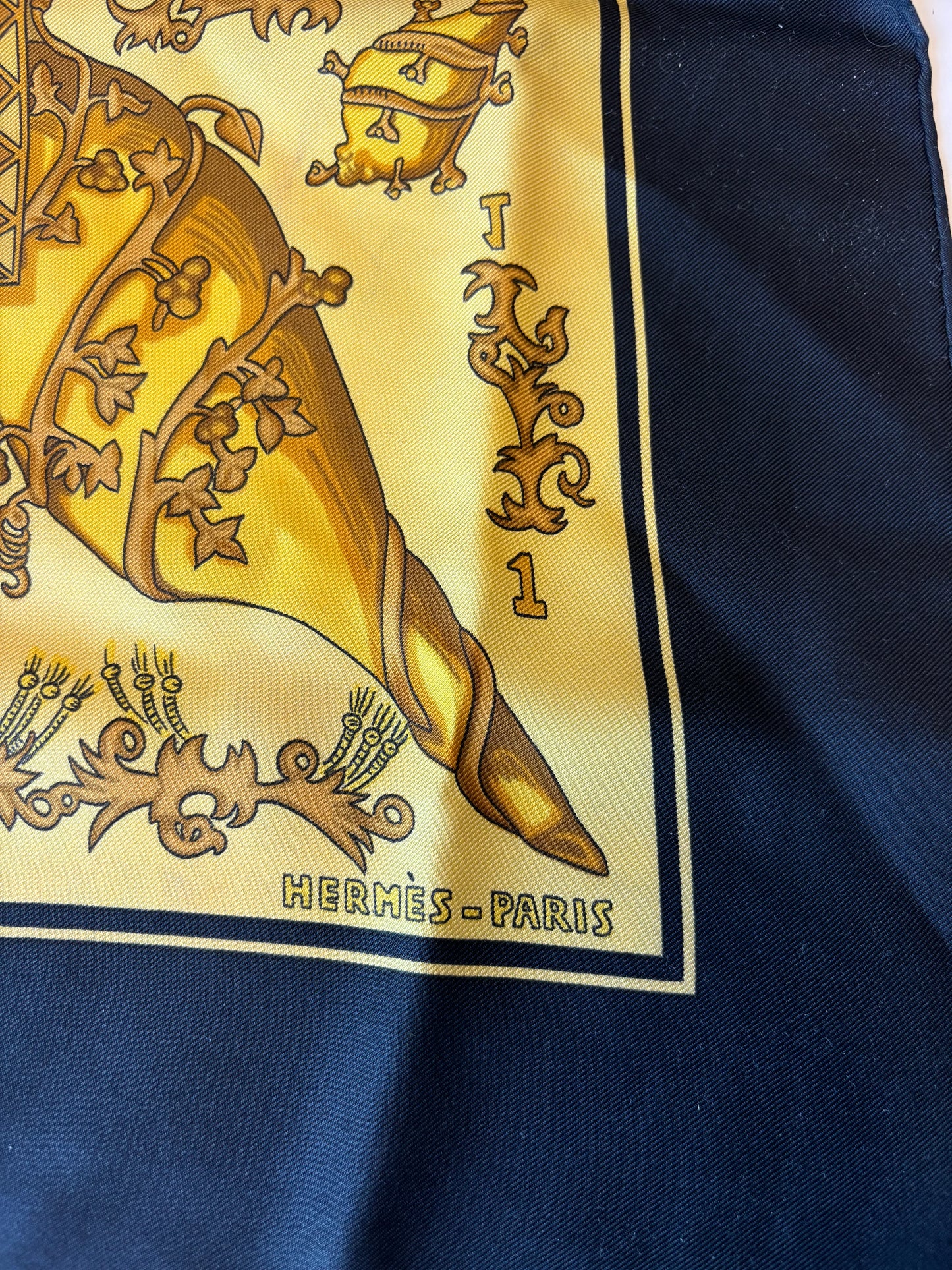 Hermes Carré 90 Silk multicolor, Multicolour, Silk, Scarf