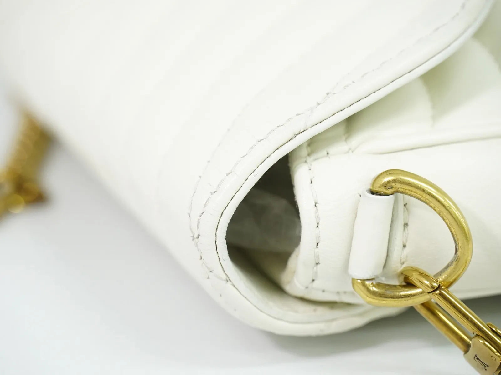 Louis Vuitton New Wave Multi Pochette Quilted Leather, White, Leather, Shoulder Bag