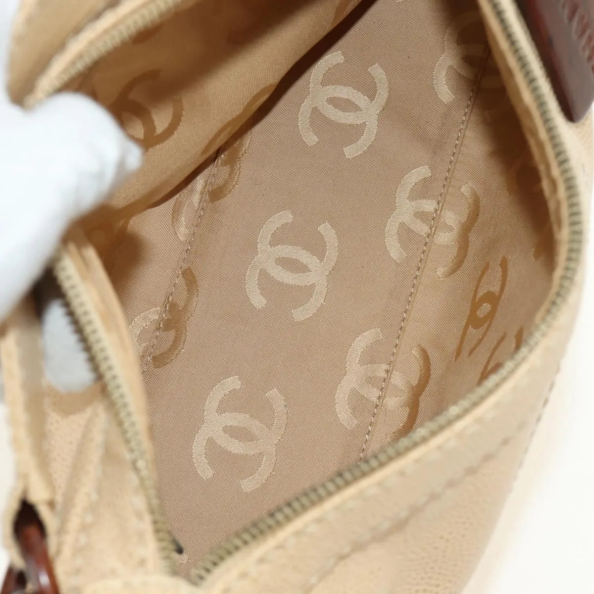Chanel Vintage CC Resin Chain Caviar, Beige, Leather, Shoulder Bag