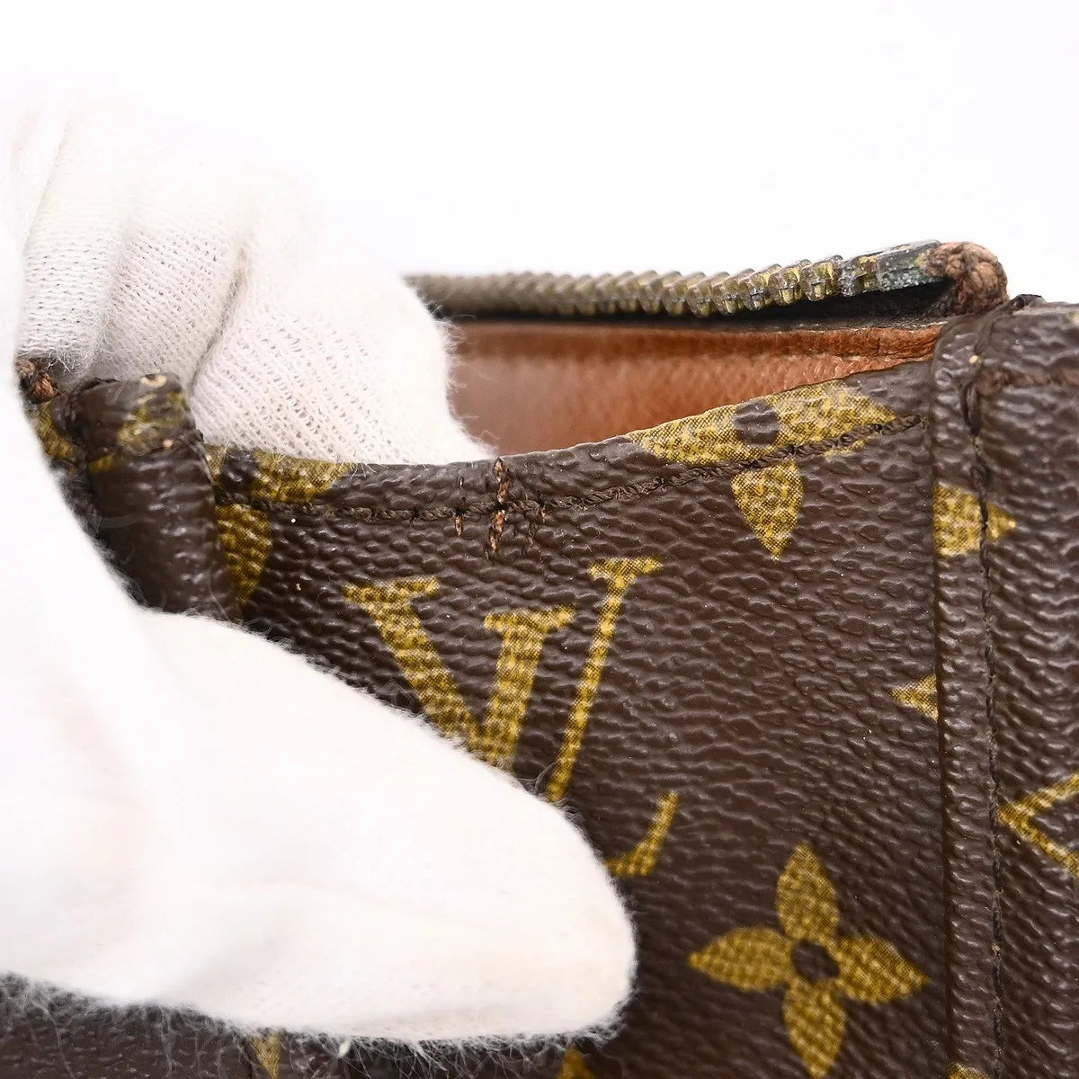 Louis Vuitton Poche Documents Monogram Canvas, Brown, Canvas, Clutch