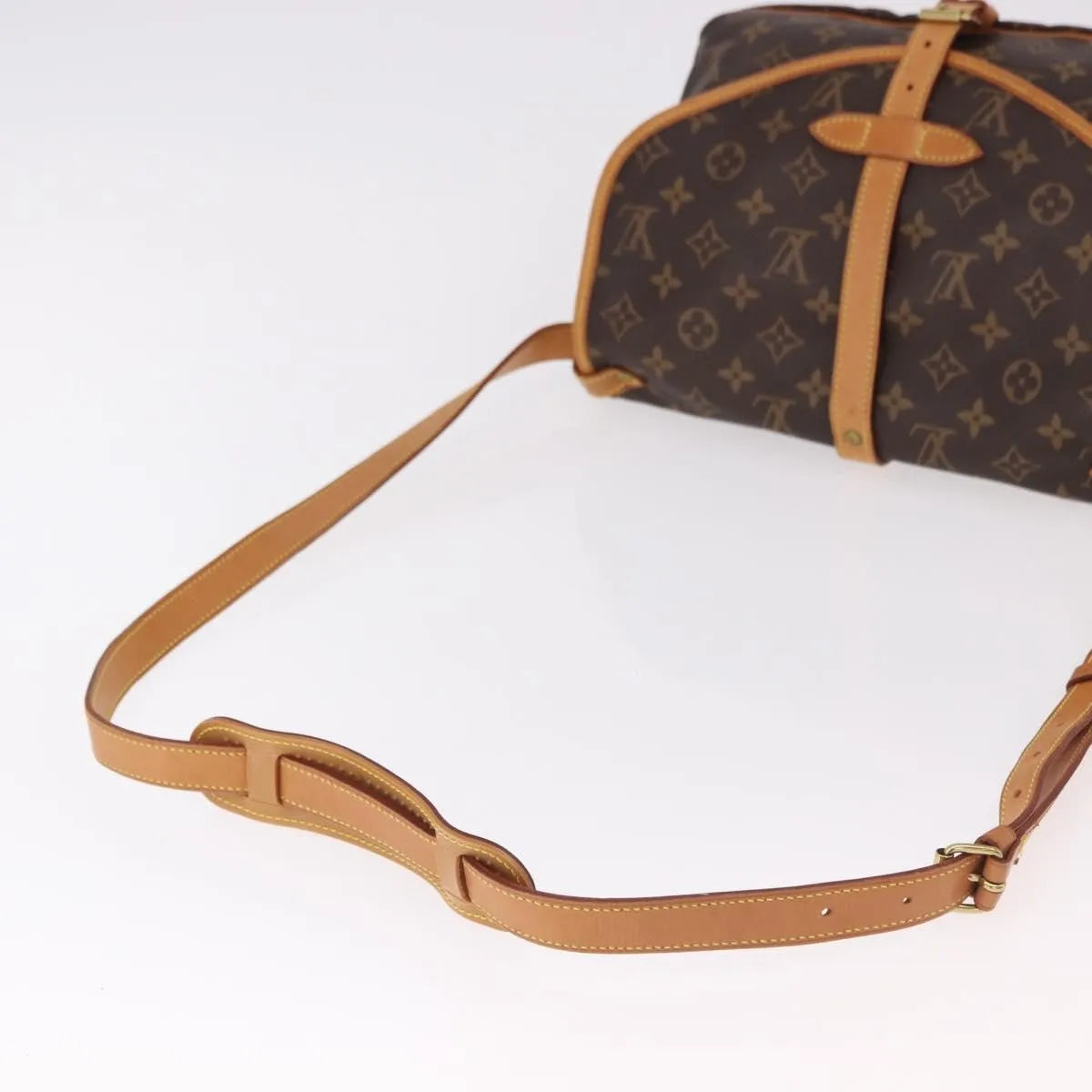 Louis Vuitton Saumur Canvas, Brown, Canvas, Shoulder Bag
