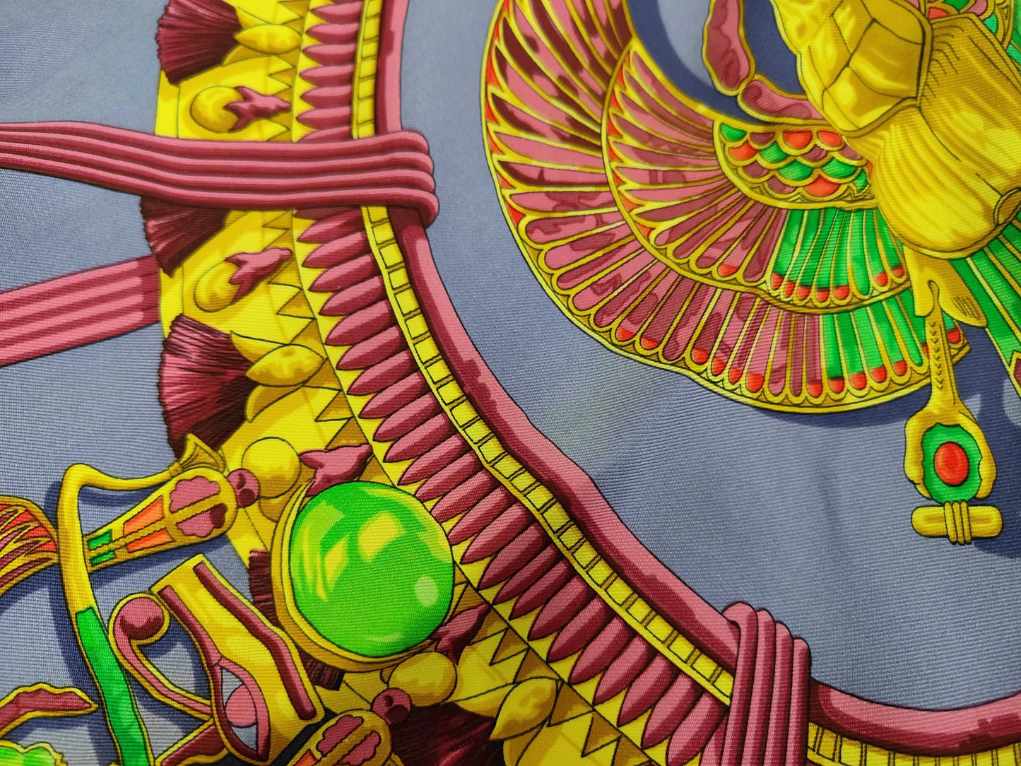 Hermes Carré 90 Silk multicolor, Multicolour, Silk, Scarf