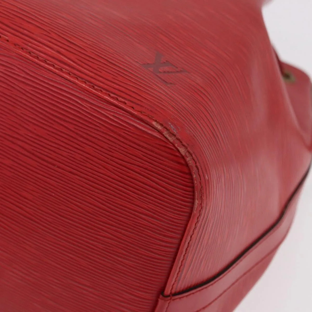 Louis Vuitton Petit Noe Epi Leather, Red, Leather, Shoulder Bag
