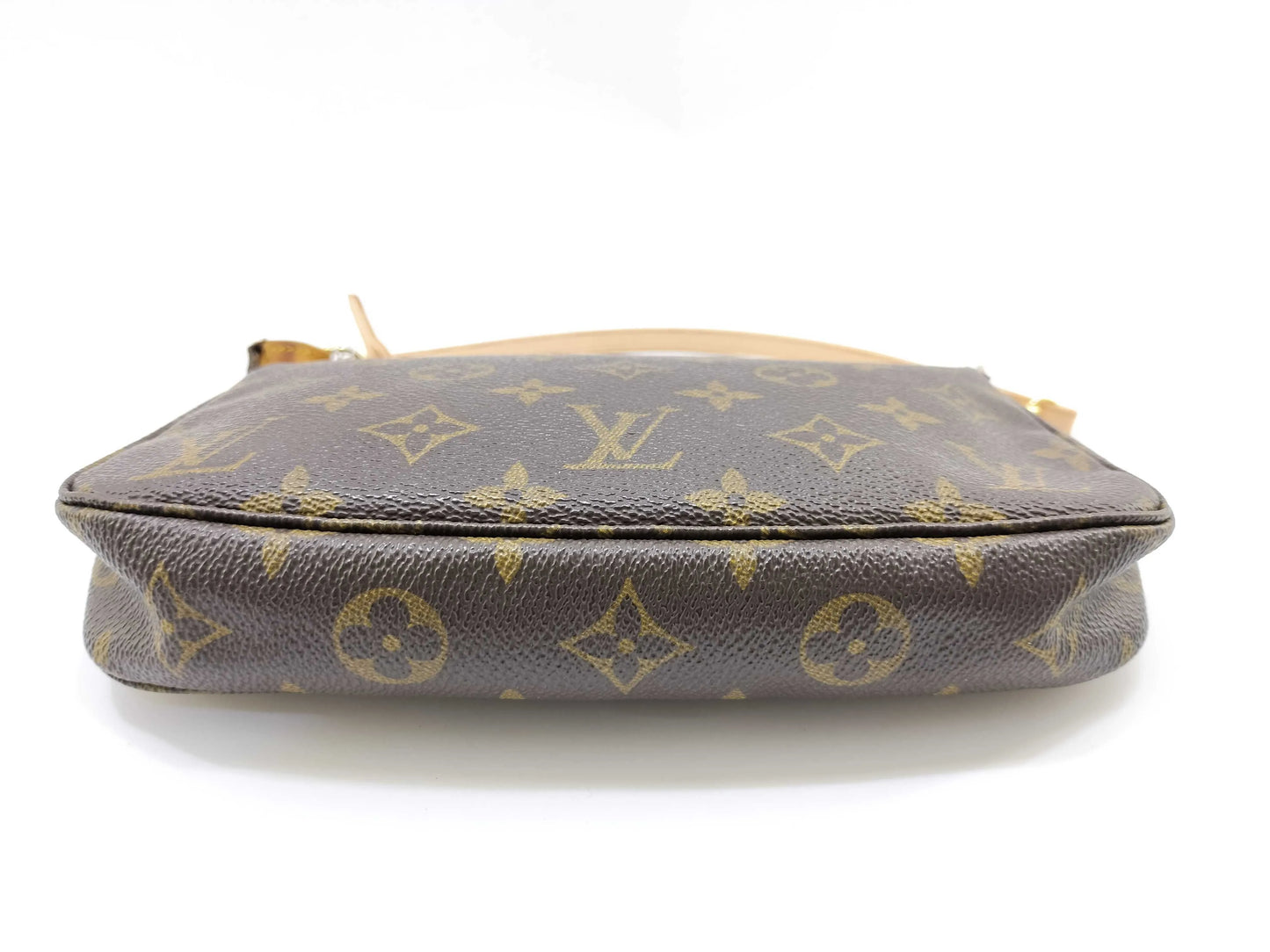 Louis Vuitton Louis Vuitton Monogramme Pochette Monogramme Canvas, Brown, Canvas, Clutch
