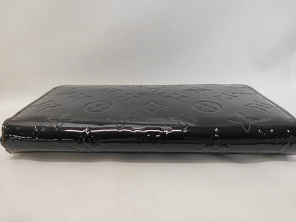 Louis Vuitton Zippy Organizer Patent leather, Black, Leather, Wallet