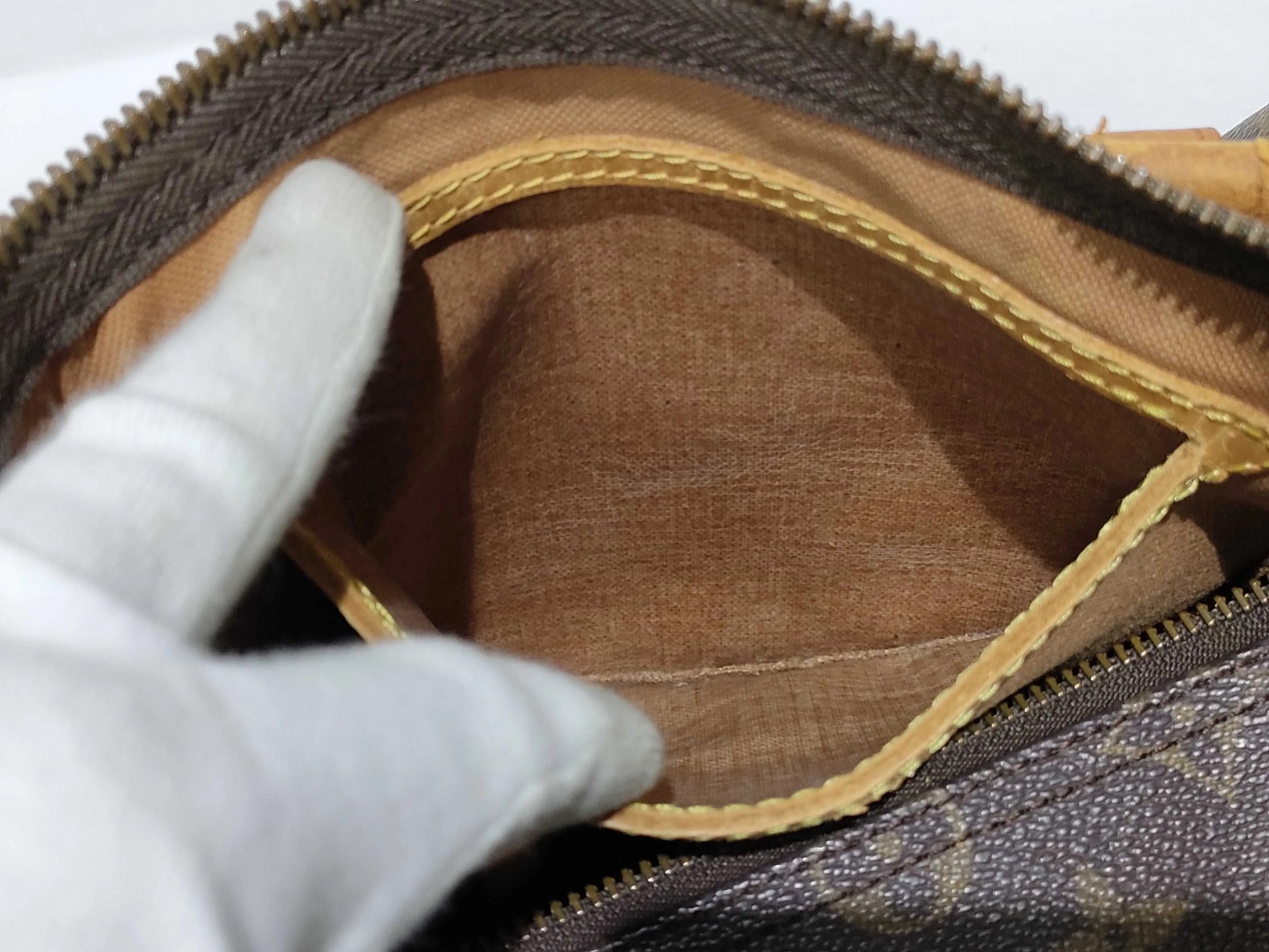 Louis Vuitton Speedy Monogram Canvas, Brown, Canvas, Handbag