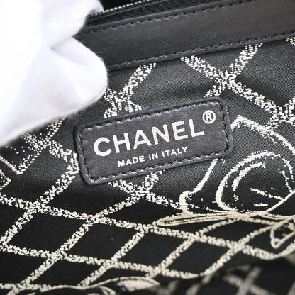 Chanel Essential 31 Rue Cambon Shopping Tote Leather, Black, Leather, Shoulder Bag
