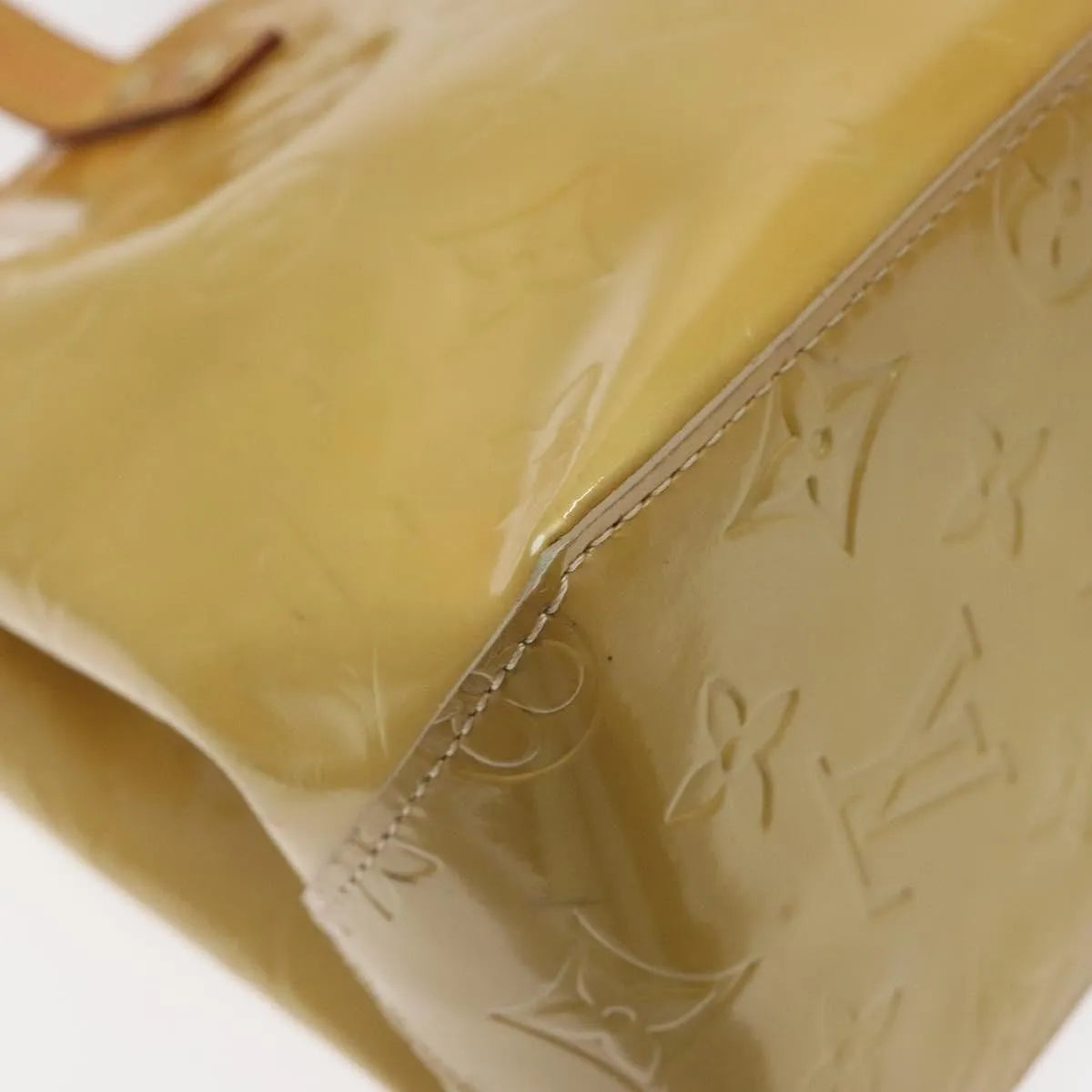 Louis Vuitton Reade Monogram Vernis, Beige, Patent Leather, Handbag