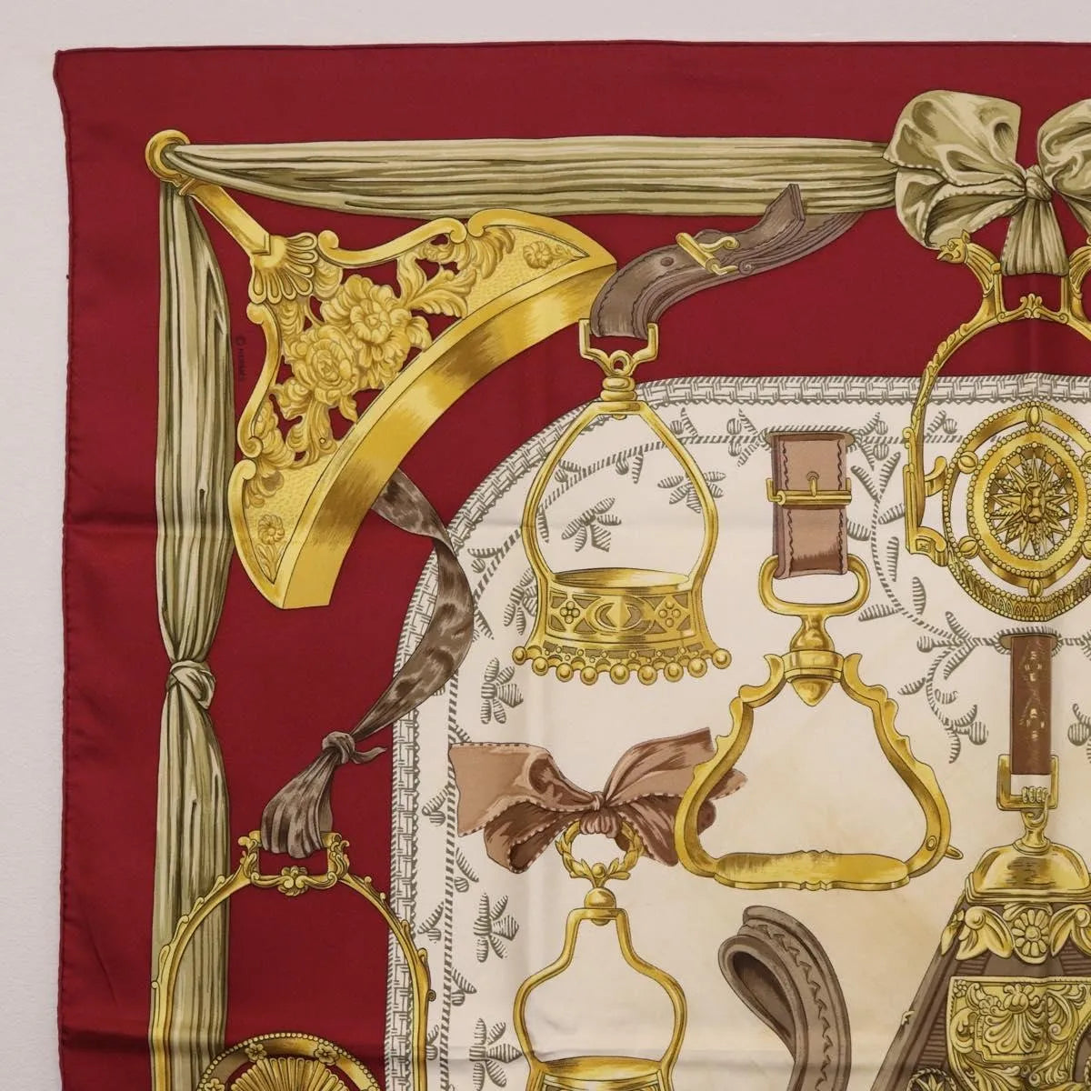 Hermes Carré 90 Silk multicolor, Burgundy, Silk, Scarf