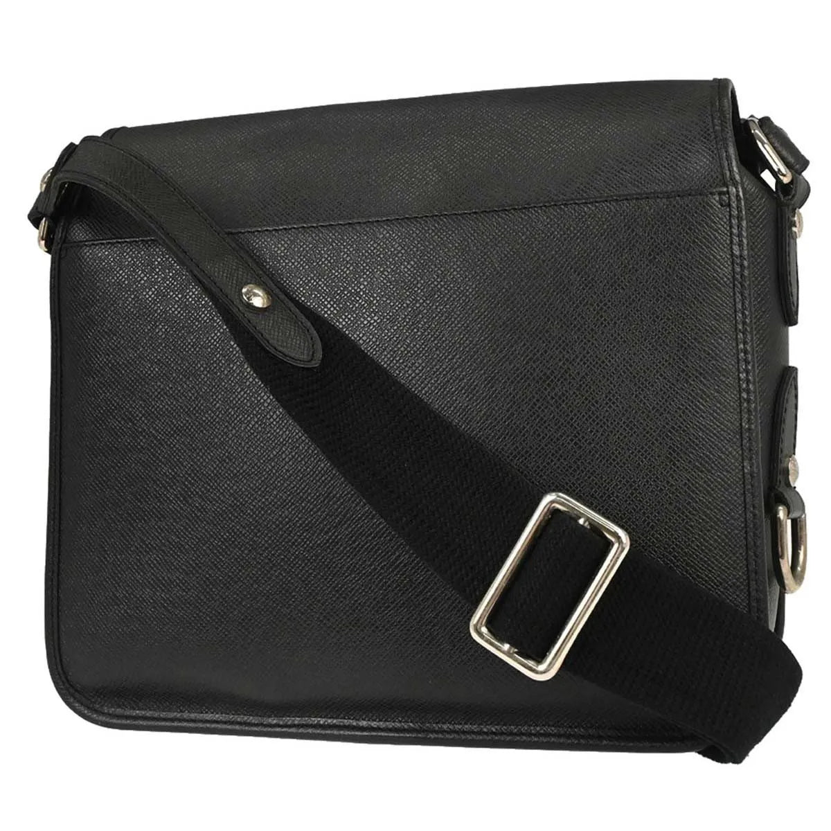 Louis Vuitton Andrei Messenger Taiga Leather, Black, Leather, Shoulder Bag