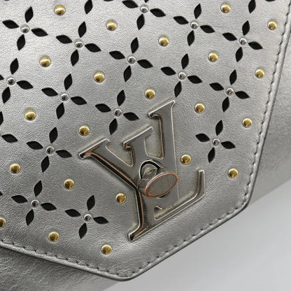 Louis Vuitton Love Note Chain Clutch Leather, Silver, Leather, Shoulder Bag