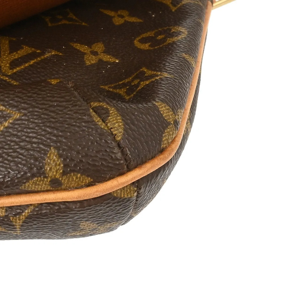 Louis Vuitton Musette Tango Monogram Canvas, Brown, Canvas, Shoulder Bag