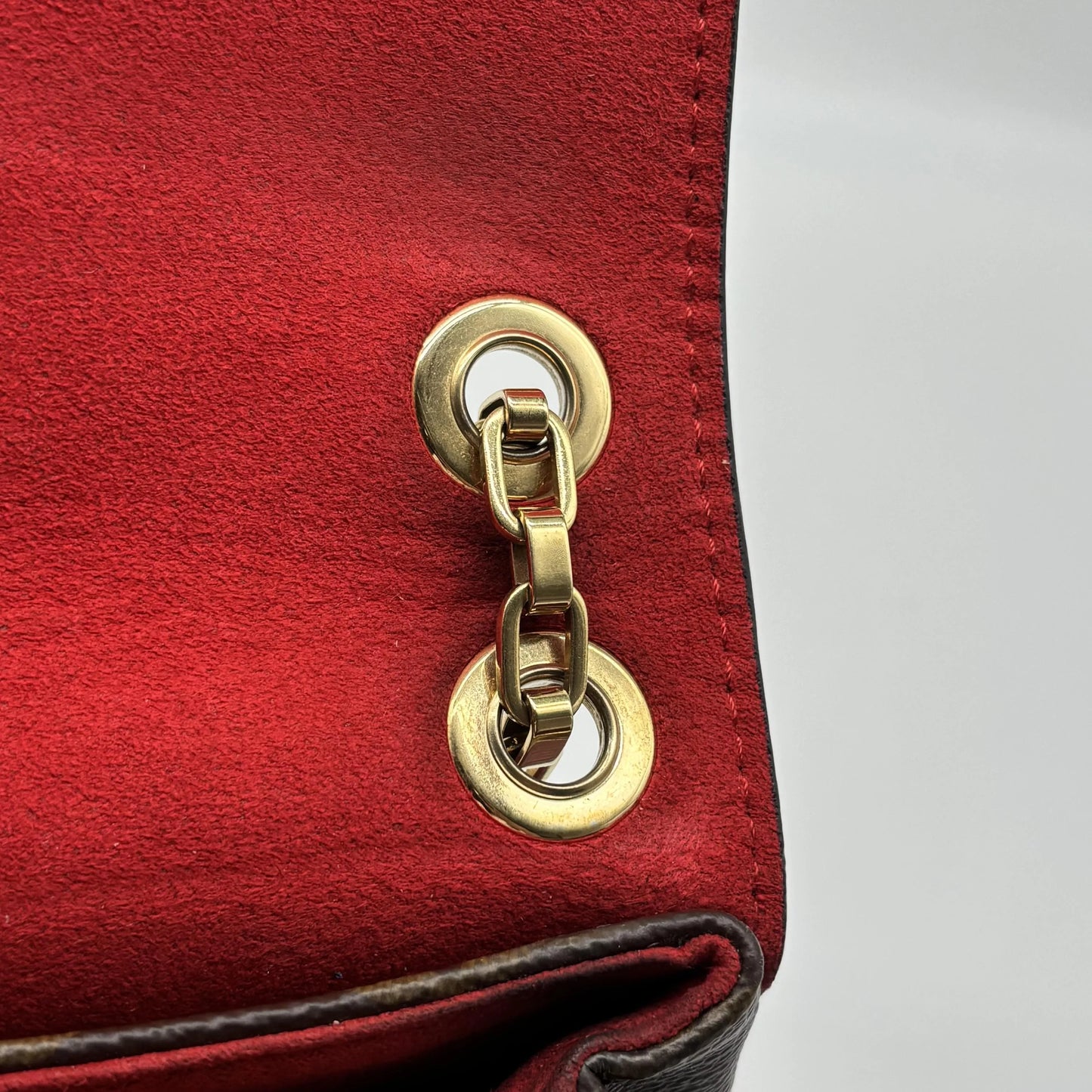 Louis Vuitton Pallas Chain Shoulder Monogram Canvas and Calfskin, Brown, Canvas, Clutch