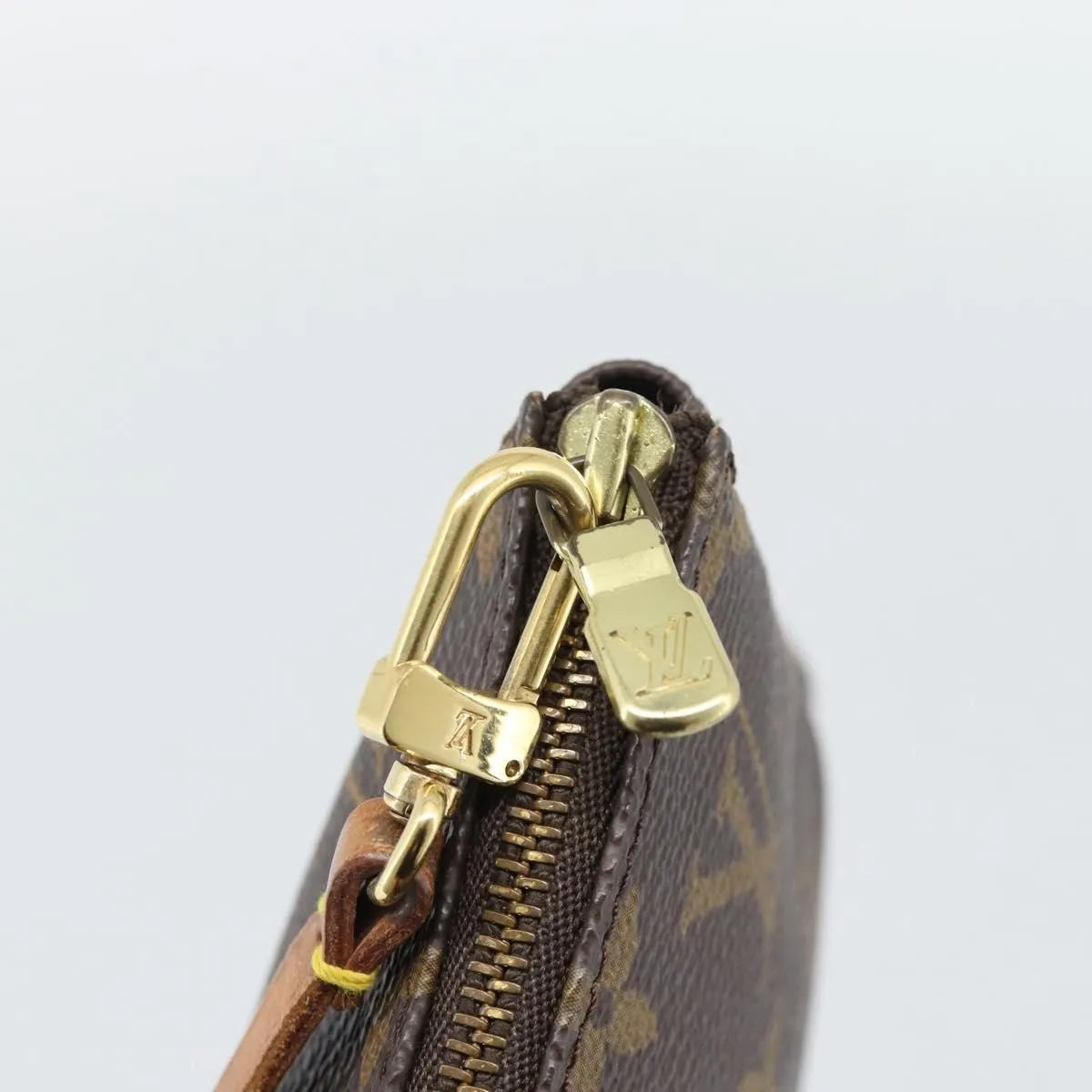 Louis Vuitton Pochette Accessoires Monogram, Brown, Canvas, Clutch