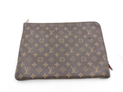 Louis Vuitton Etui Voyage Monogram Canvas, Brown, Canvas, Clutch