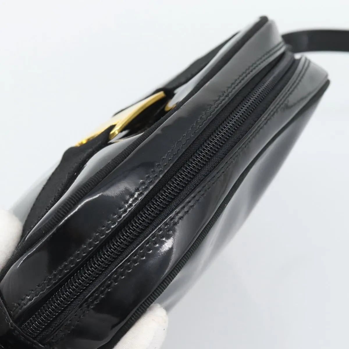 Salvatore Ferragamo Vala Patent Leather, Black, Patent Leather, Shoulder Bag