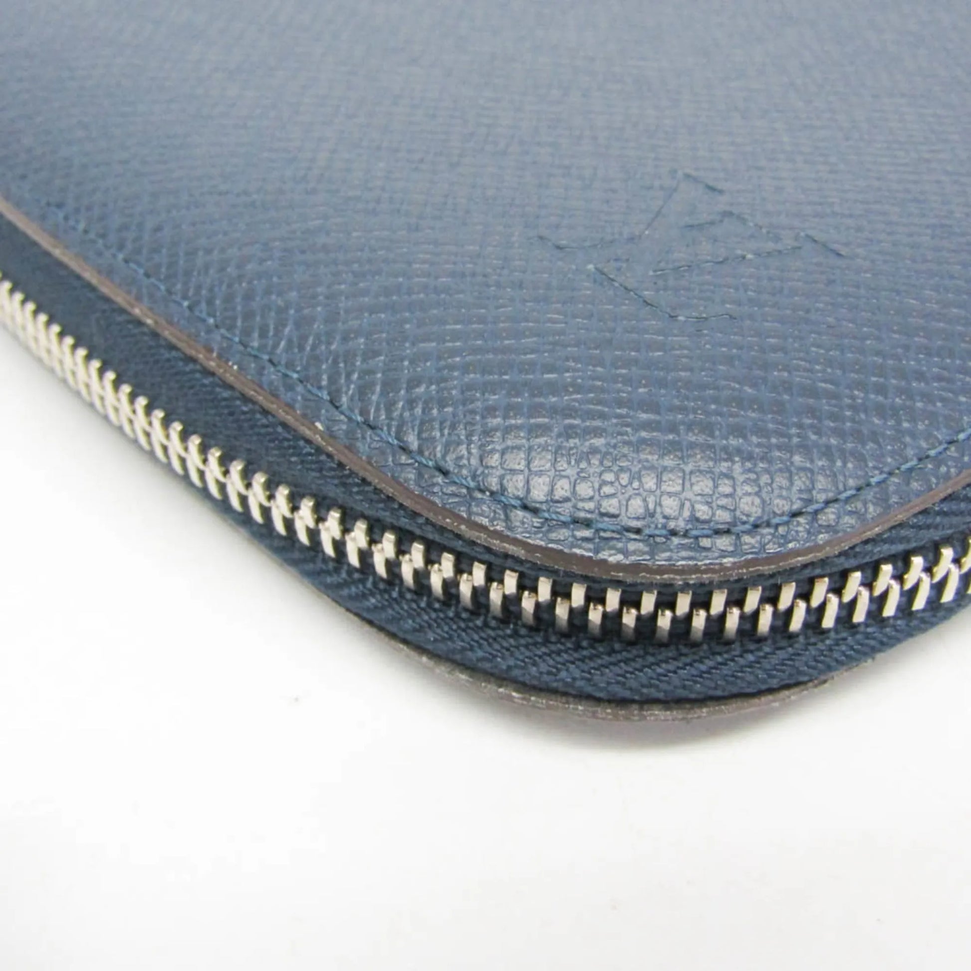 Louis Vuitton Atoll Organizer Taiga Leather, Blue, Leather, Wallet