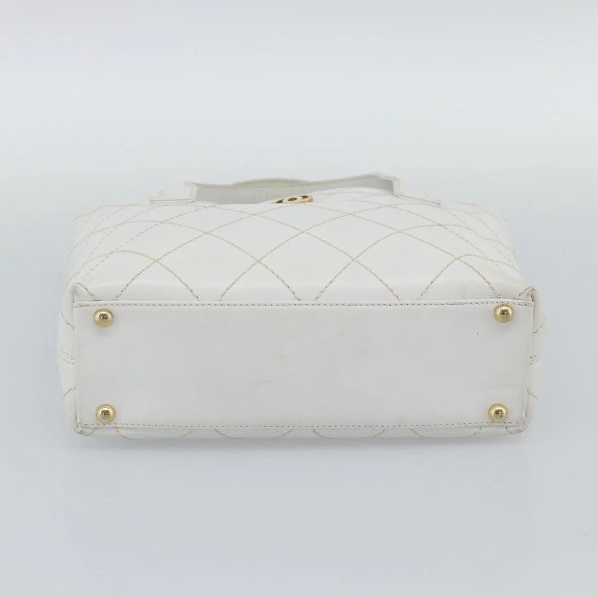 Chanel Surpique Tote Quilted Leather, White, Leather, Tote Bag
