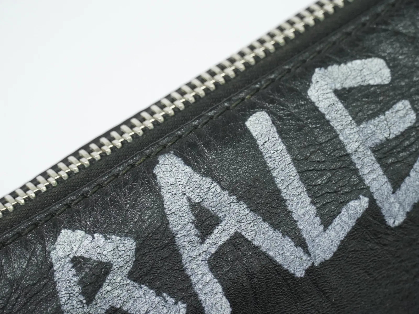 Balenciaga Graffiti Leather, Black, Leather, Clutch