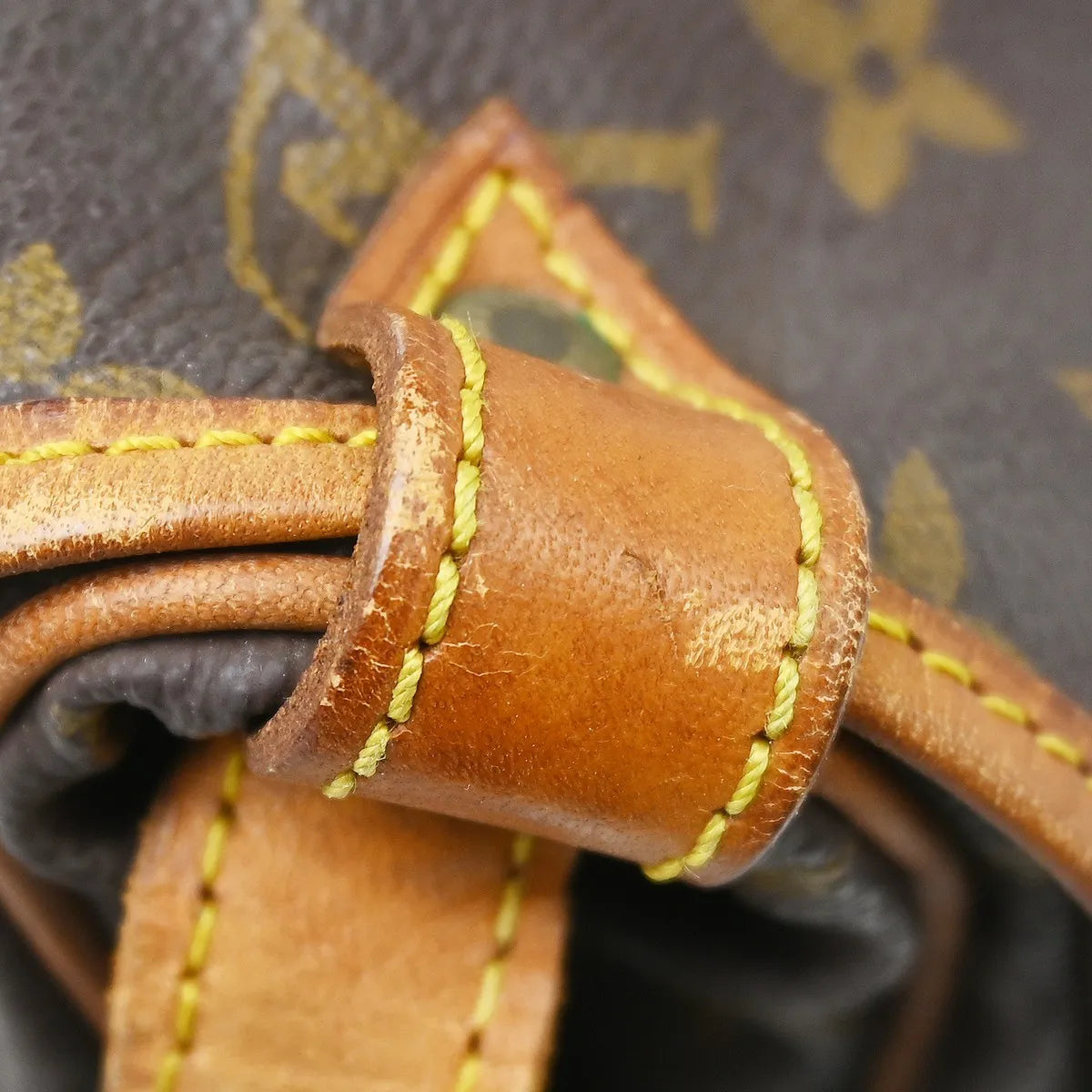Louis Vuitton Saumur Canvas, Brown, Canvas, Shoulder Bag