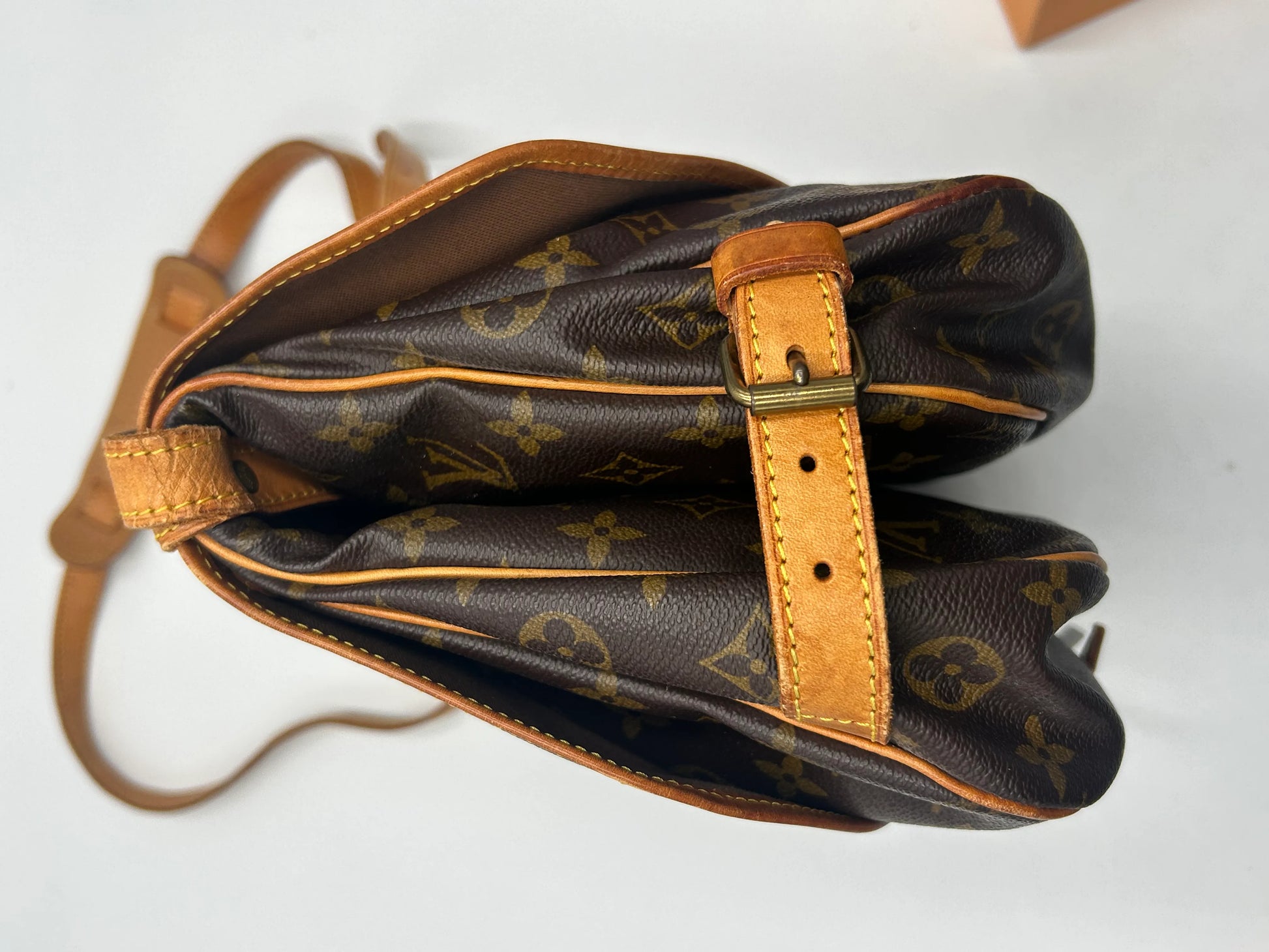 Louis Vuitton Saumur Monogram Canvas, Brown, Canvas, Shoulder Bag