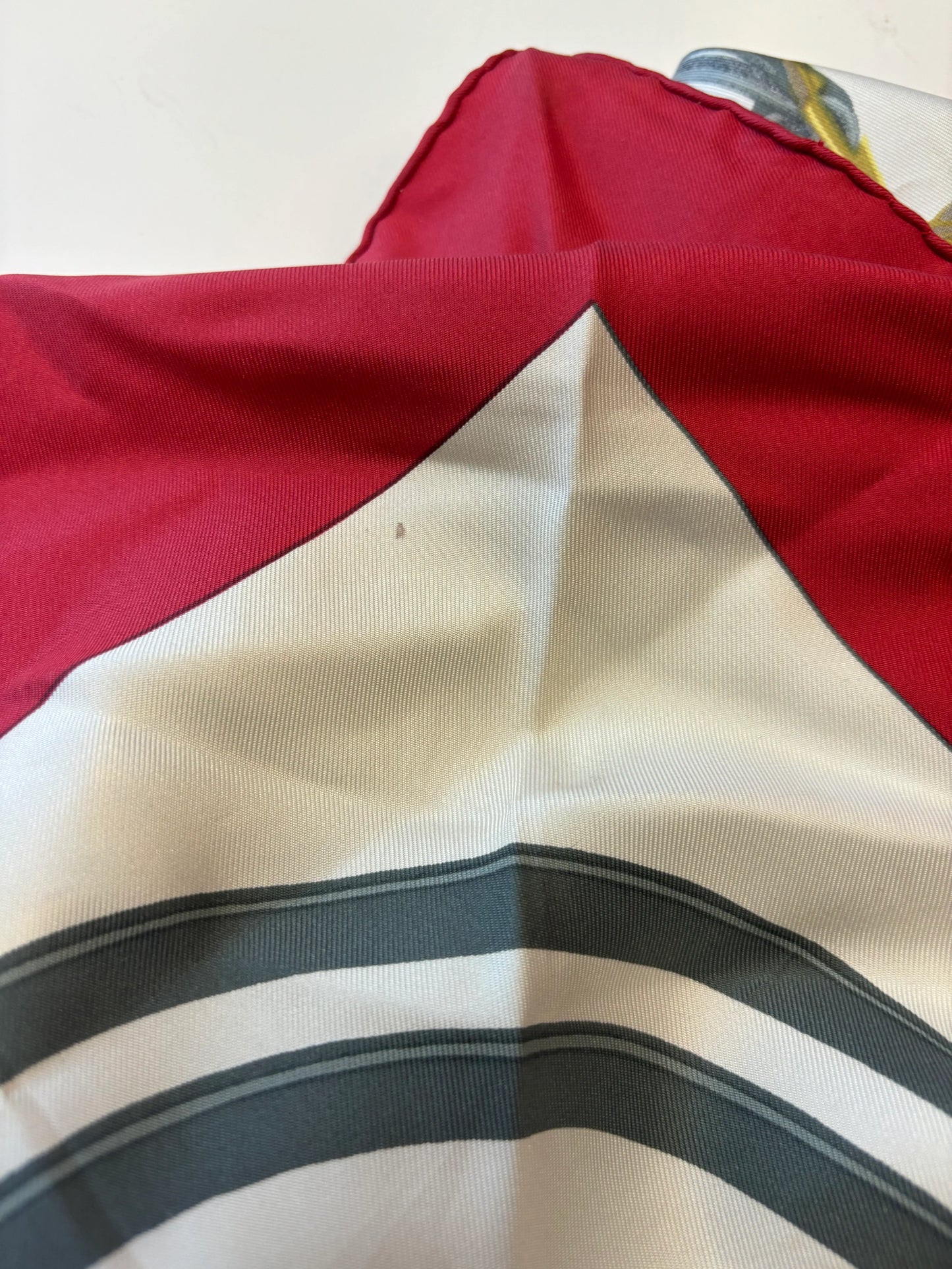 Hermes Carré 90 Silk multicolor, Multicolour, Silk, Scarf