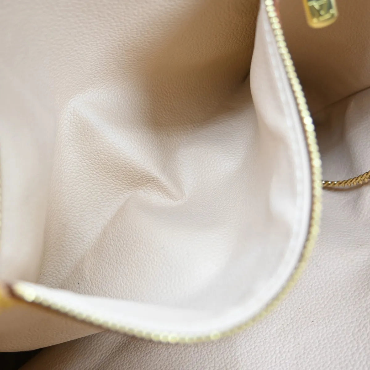 Louis Vuitton Bucket Monogram Canvas, Brown, Canvas, Tote Bag