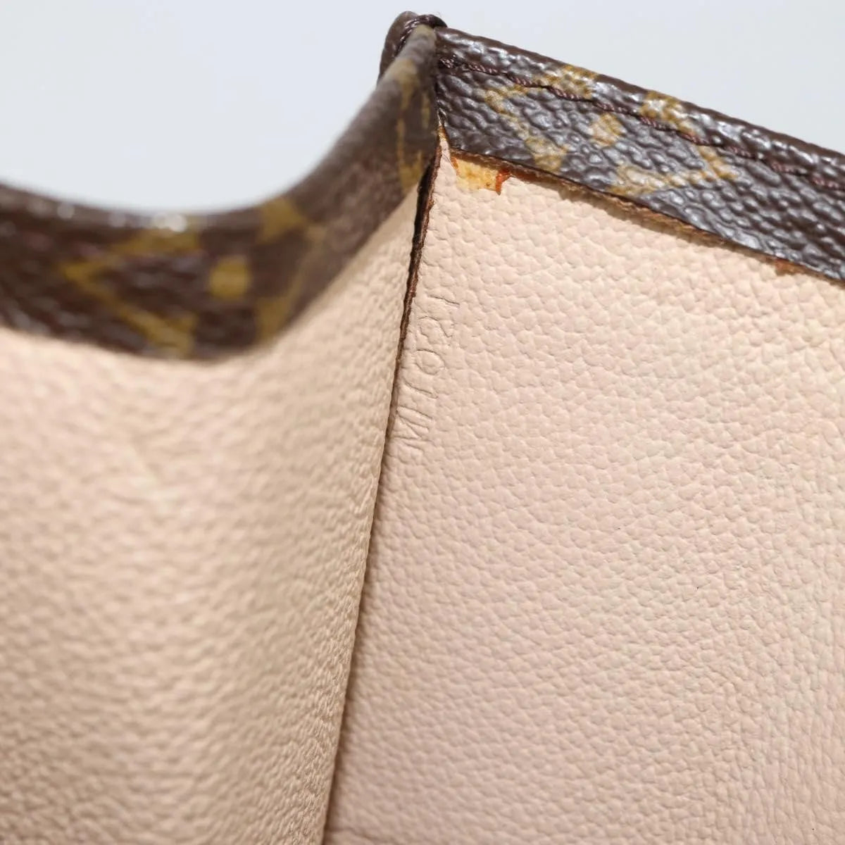 Louis Vuitton Sac Plat Monogram Canvas, Brown, Canvas, Handbag
