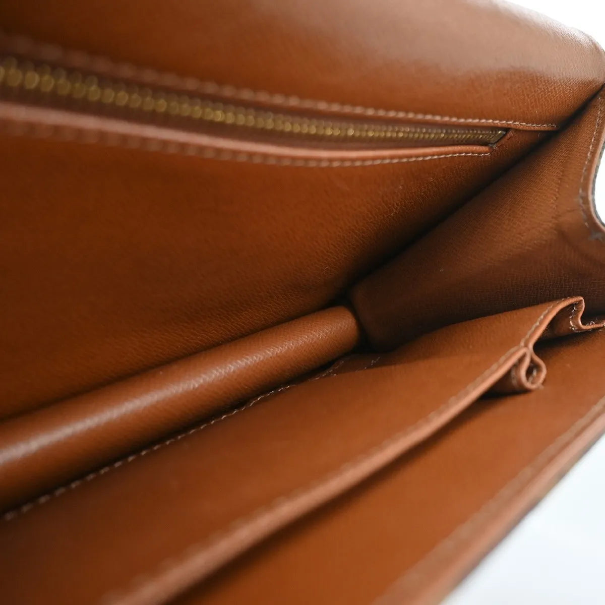 Louis Vuitton Dame Pochette Monogram Canvas, Brown, Canvas, Clutch