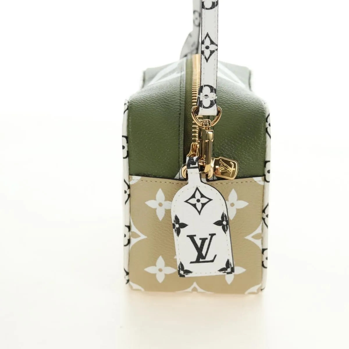 Louis Vuitton Beach Limited Edition Colored Monogram Giant, Green, Canvas, Clutch