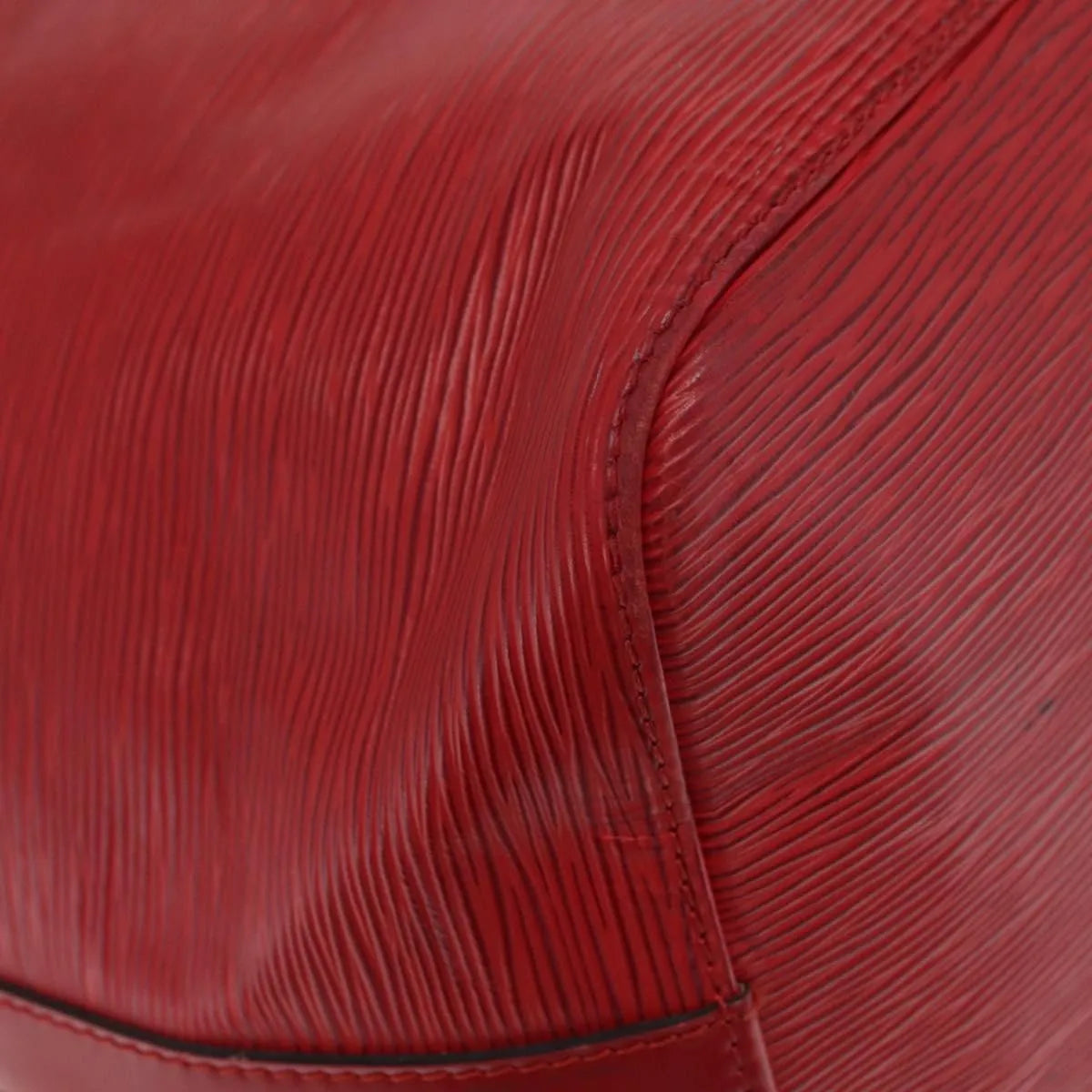 Louis Vuitton Petit Noe Epi Leather, Red, Leather, Shoulder Bag