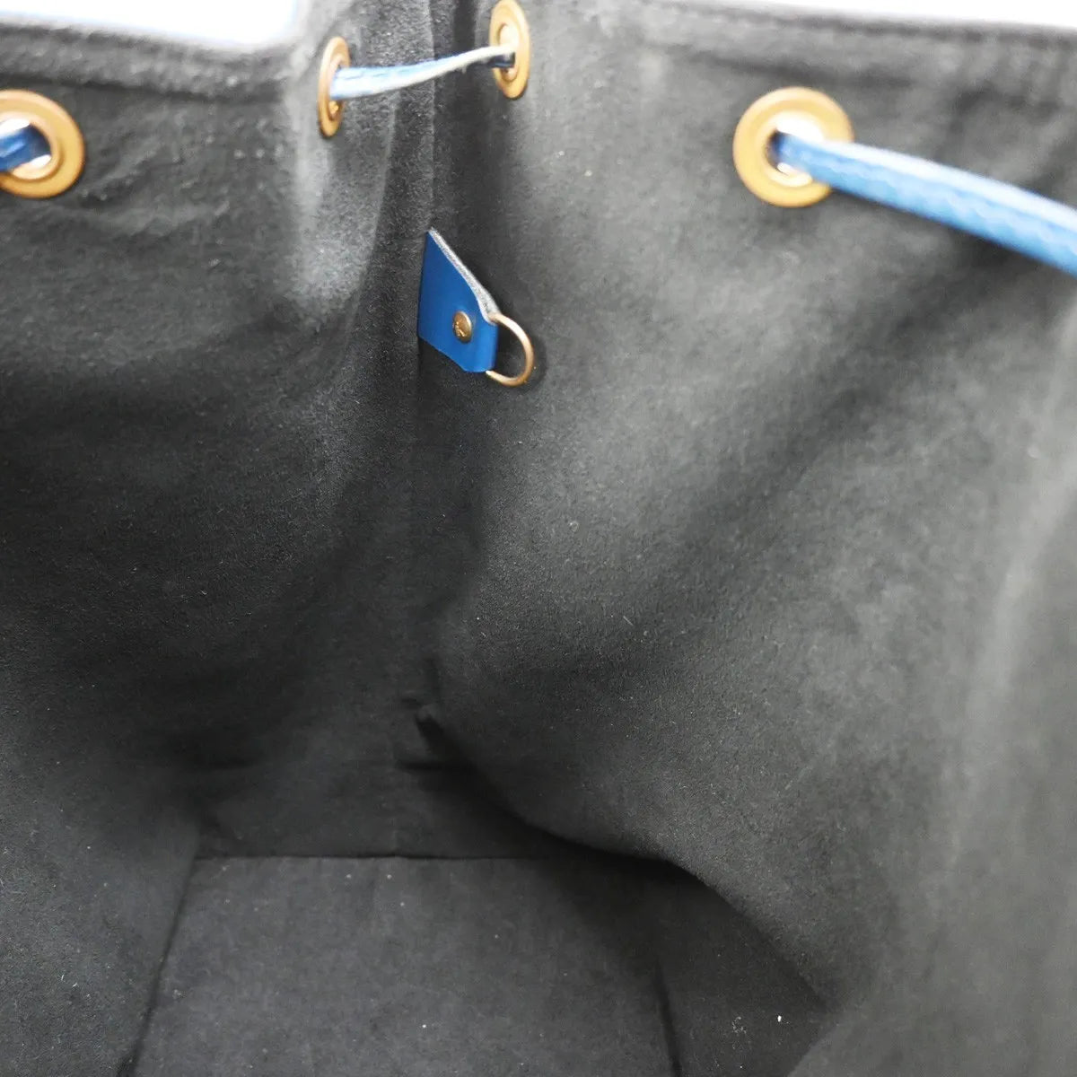 Louis Vuitton Petit Noe Epi Leather, Blue, Leather, Shoulder Bag