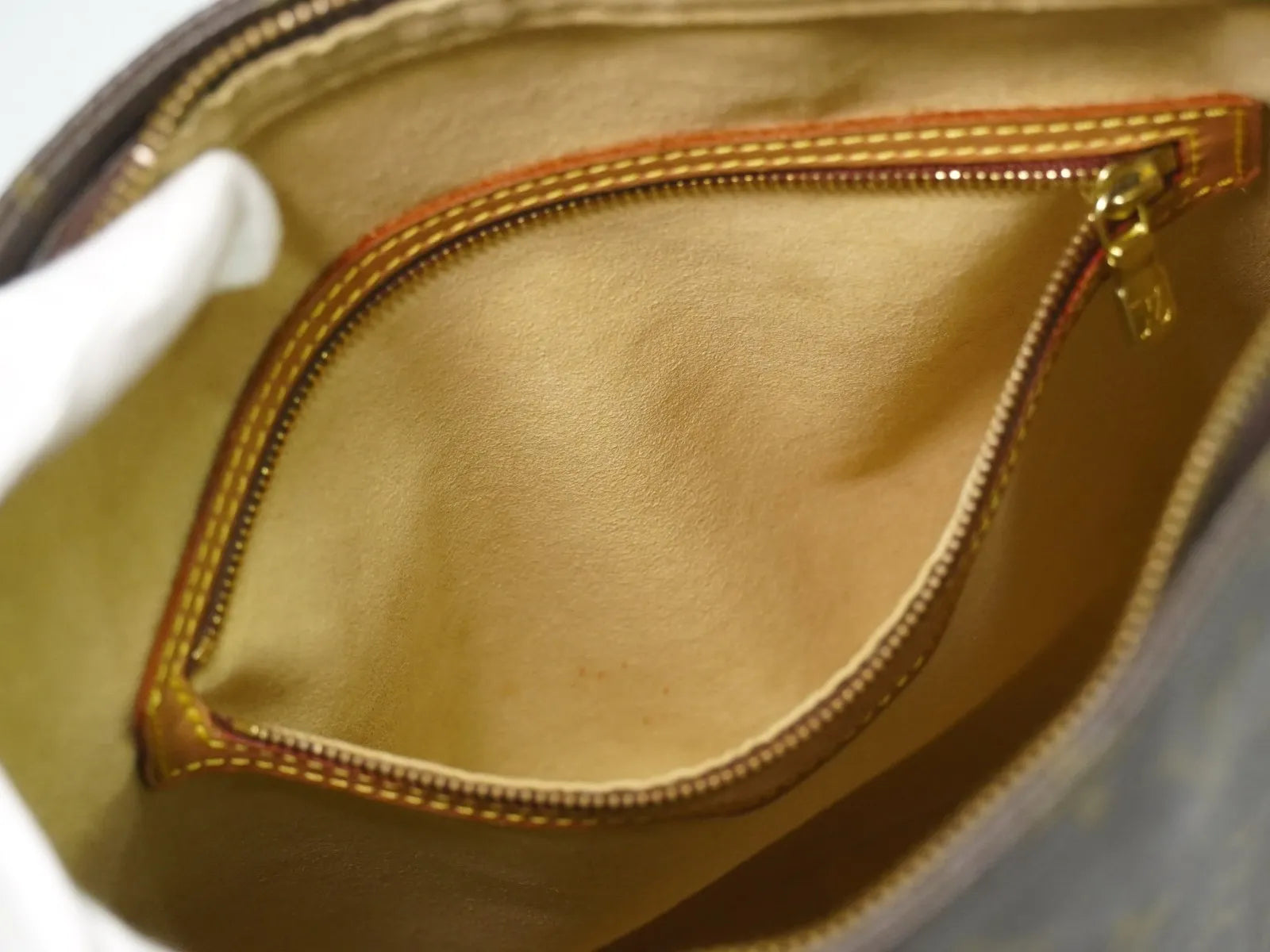 Louis Vuitton Monogram Looping Monogram Canvas, Brown, Canvas, Shoulder Bag