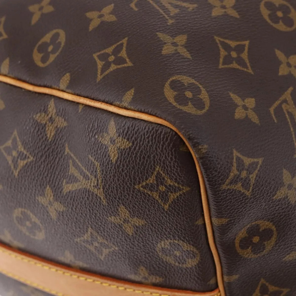 Louis Vuitton Keepall Bandoulière Monogram, Brown, Canvas, Travel Bag