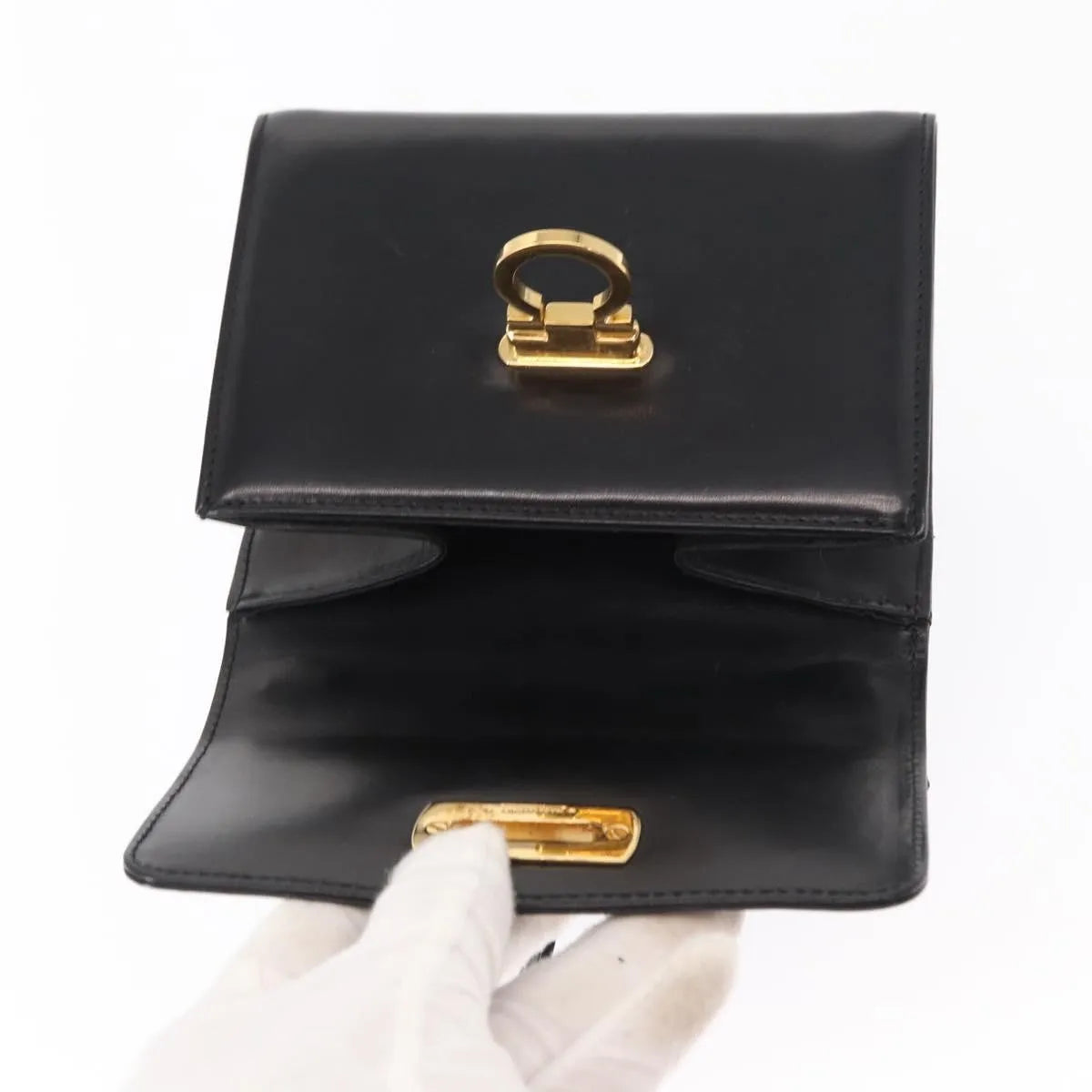 Salvatore Ferragamo Gancini Flap Leather, Black, Leather, Shoulder Bag
