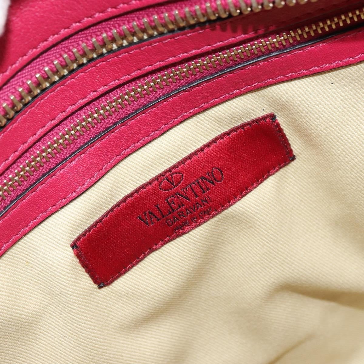 Valentino Rockstud Tote - Brandsamsara