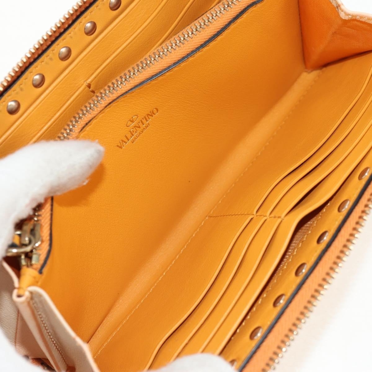 Valentino Rockstud Zip Around Wallet - Brandsamsara